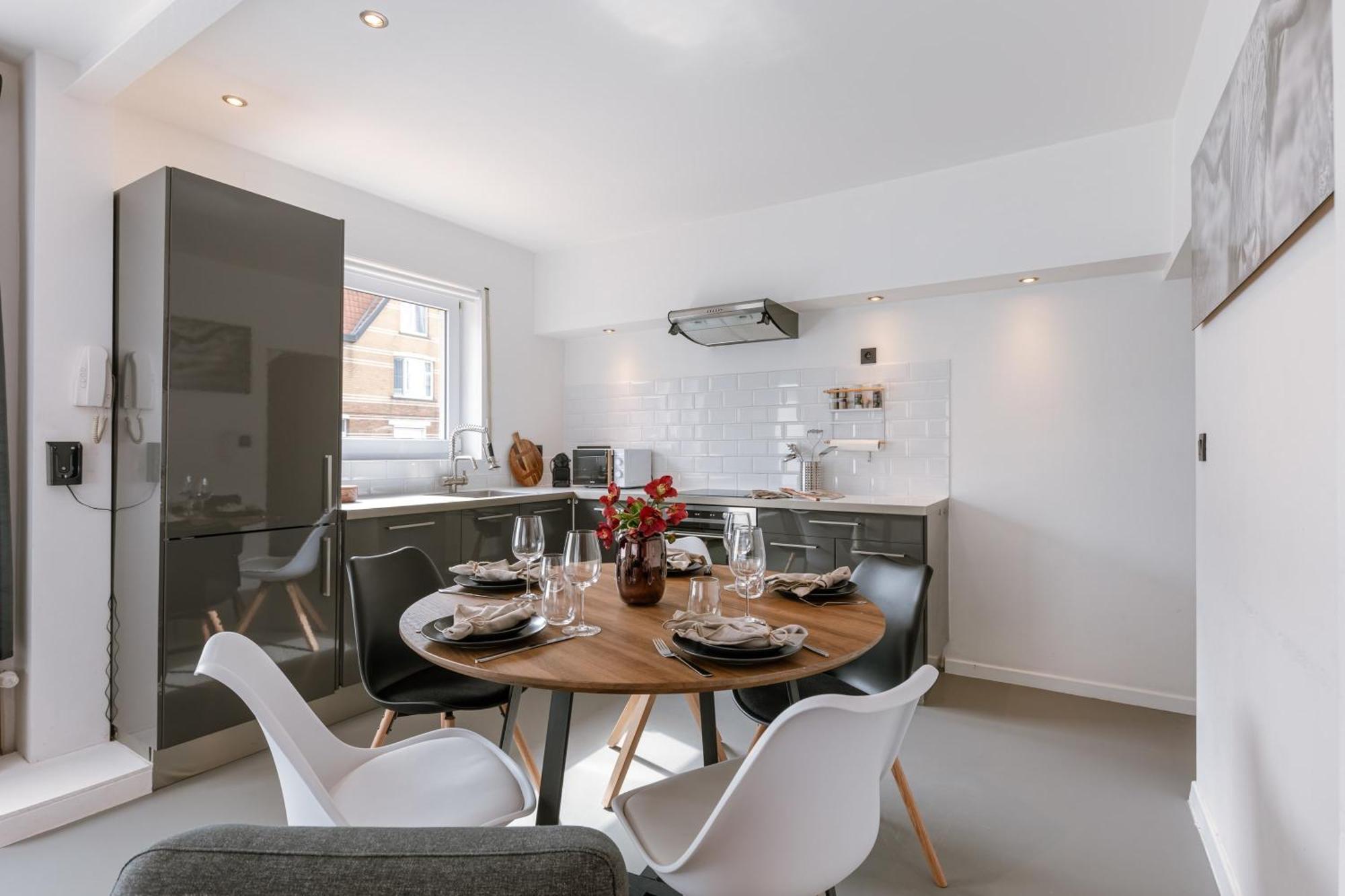 Huswell - Lovely Cosy For 5 Persons In Appartement